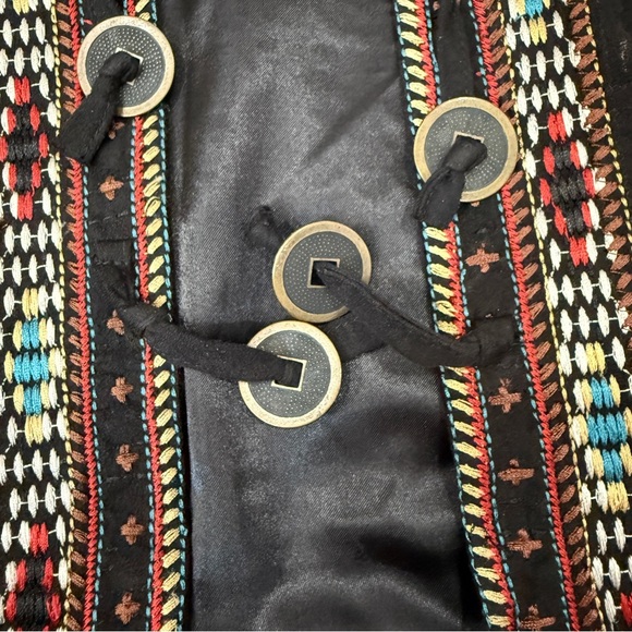 Graff Southwestern Style Black Vest with Colorful Embroidery Size M - Picture 12 of 17